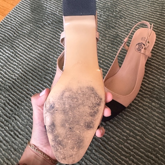 Cute shoes size US 8.5 - Picture 5 of 5